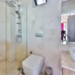 Luxury And Cosy Вілла *
